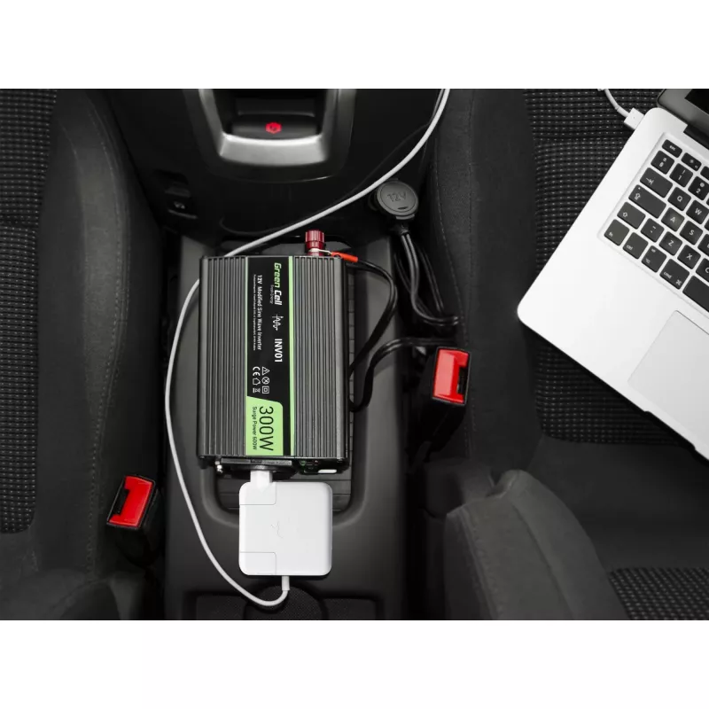 Invertora barošanas adapteris Green Cell INV06 12V uz 230V 150W 50Hz C tipa spraudnis, 85% efektivitāte, melns