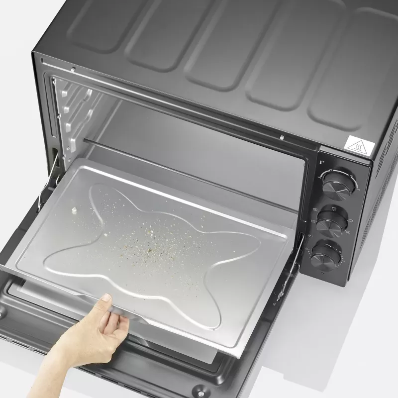 Virsmas elektriskā cepeškrāsns SEVERIN TO 2076 — 46 L, 1800 W, brīvi stāvoša, melna, 515×420×365 mm