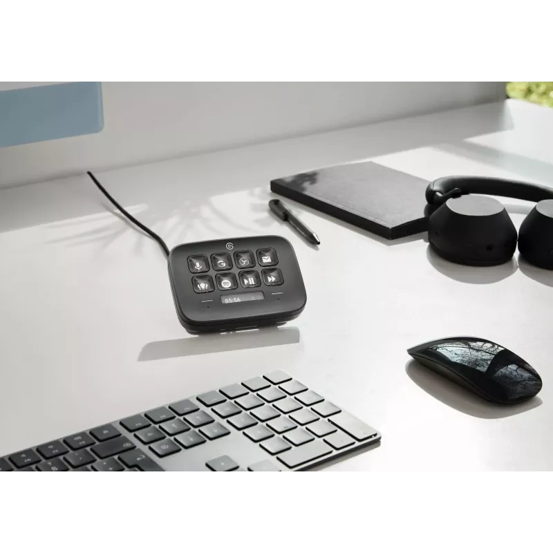 Stream Deck Elgato Neo melns 10GBJ9911 – programmējamas taustiņu vadības panelis