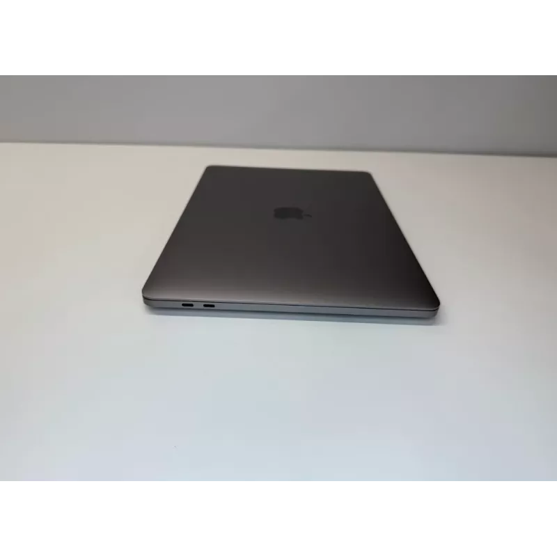 Apple Renew | A klase | MacBook Pro (2020) | 13,3 collu | i5-8257U | 8 GB | SSD | 256 GB | Intel Iris Plus Graphics 645 | macOS | Tastatūra zviedru | 12 mēneši