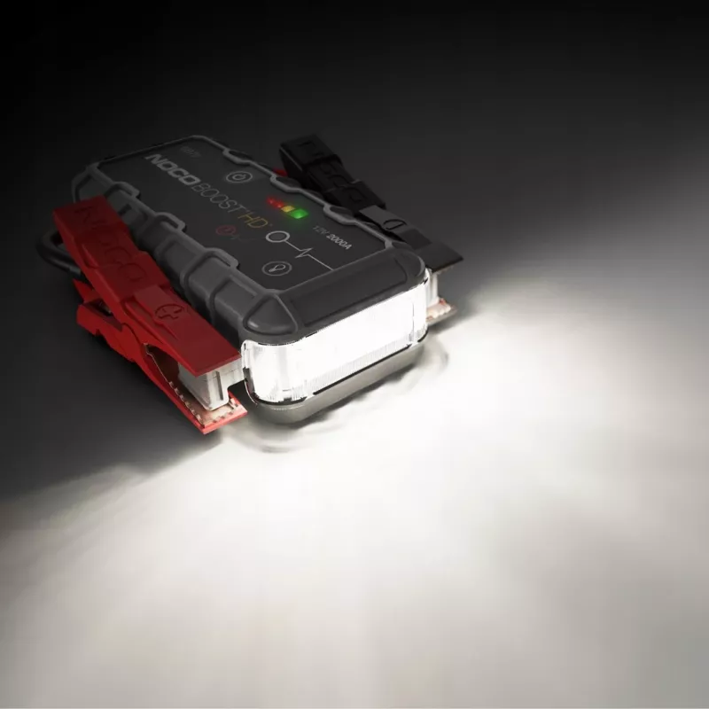 NOCO GB70 Boost 12V 2000A iedarbināšanas ierīce ar integrētu 12V/USB akumulatoru