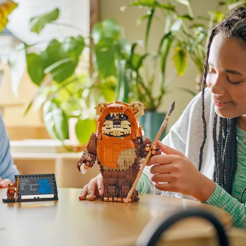 LEGO Star Wars Construct Wicket the Ewok 75430 būvkomplekts — 1010 gabali, 230 mm modelis, vecumam 12+