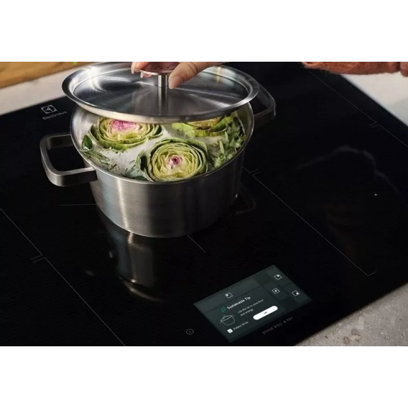 Iebūvējamā indukcijas plīts virsma Electrolux EIS77453, 4 zonas, 680×490×44 mm, melna, stikla virsma