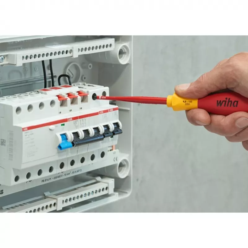 Skrūvgriežu komplekts Wiha slimVario starts 41232 (MPN 2831T901) – izolēti uzgaļi un ergonomisks rokturis