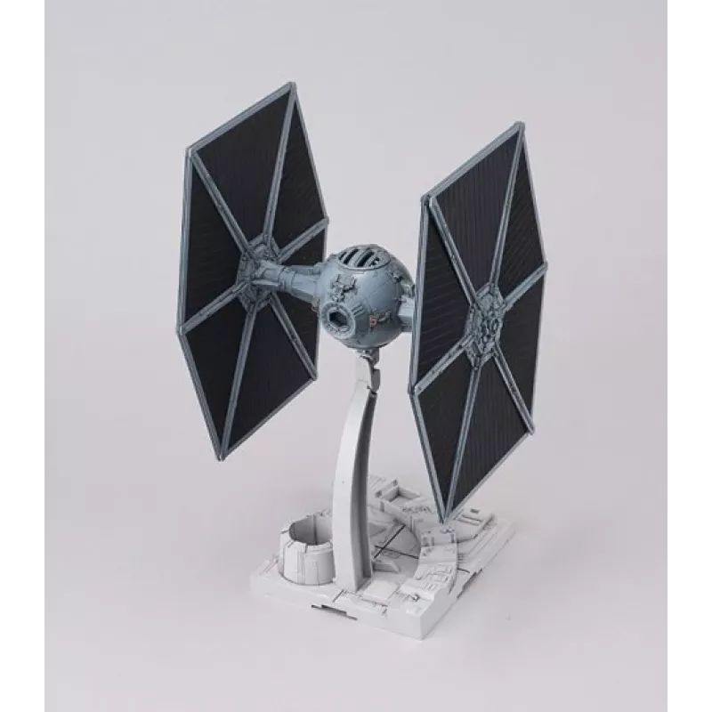 Shuttle modelis Bandai TIE Fighter 1:72