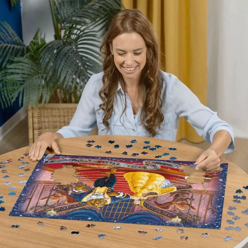 Puzle Disney Collector's Edition - Skaistule un Briesmonis (1000 gab.)