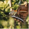 Fiskars 1057168 Plus Metāla dārza šķēres Bypass (1057168)