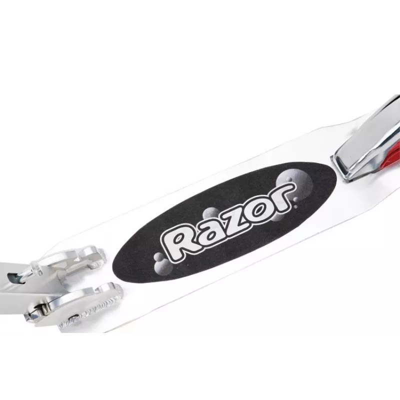 Skrejritenis Razor A5 Lux — alumīnijs, 20 cm poliuretāna riteņi, salokāms, regulējams augstums, maks. slodze 100 kg, melns
