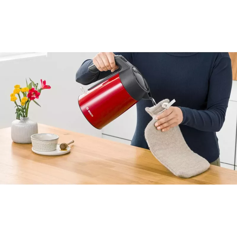 Elektriskā tējkanna Bosch TWK7L464 — 1,7 L, 2400 W, sarkana, plastmasas korpuss