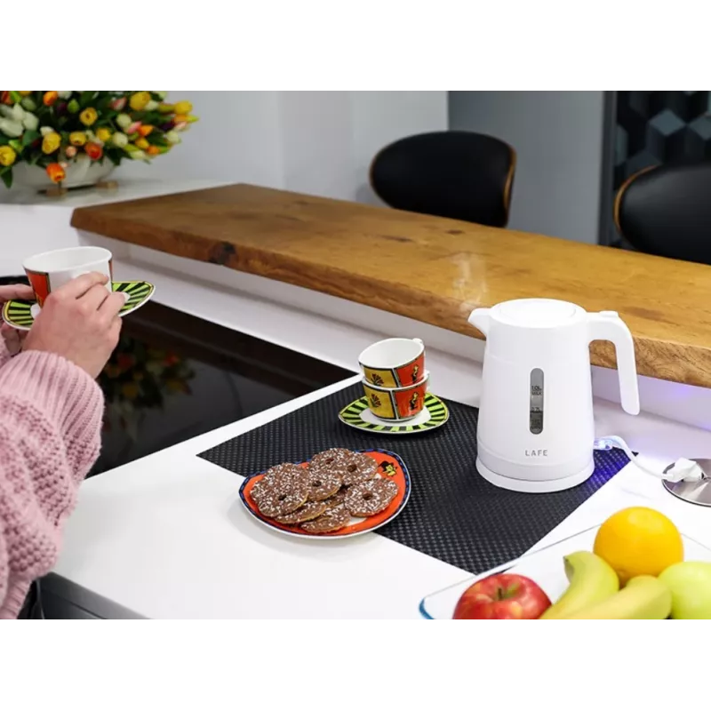 LAFE Essential S 47544 elektriskā tējkanna, 1 l, 1500 W, baltā krāsā