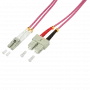 LogiLink optiskā patch-aula - LC daudzmodu (M) uz SC daudzmodu (M) - 15,0m - 50/125 µm - OM4 - bezhalogēna - viršu violets (FP4LS15)