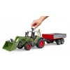 Rotaļlietu traktors BRUDER Fendt Vario 211 ar frontālo iekrāvēju un sānu piekabi