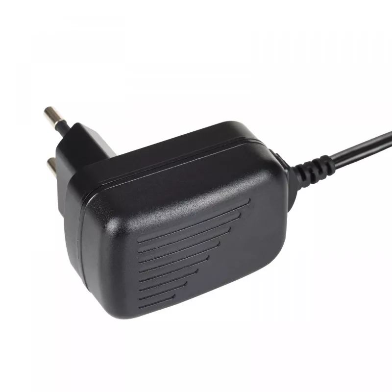 Akyga AK-TB-33 universālais barošanas adapteris, 5 V, 2 A, 10 W, 5,5 x 2,5 mm, 1,5 m