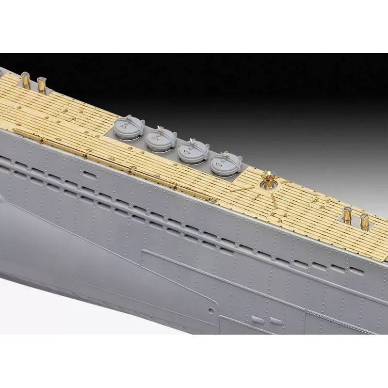 Plastmasas modelis REVELL Vācu zemūdene Type VII C/41 1/72 mērogs