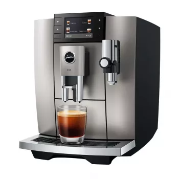 Kafijas automāts JURA E8 Pilnībā automātisks 1,9 L Sudrabs — 15 bāri, 3,5 collu displejs, dzirnaviņas, piena putotājs