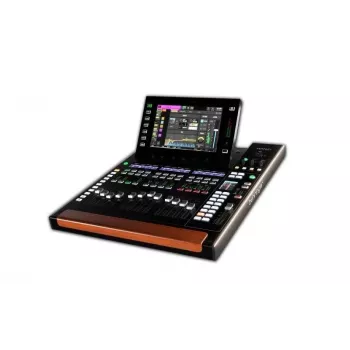 Digitālais mikseris Behringer WING COMPACT 16 kanālu 24-bit