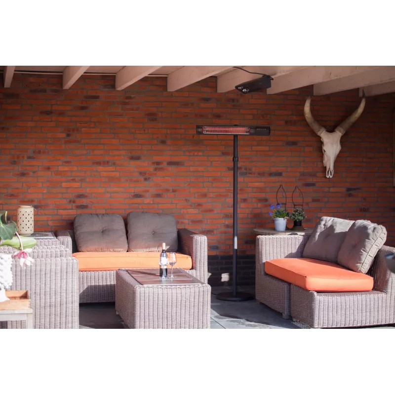 SUNRED RD-DARK-25S Tumšais stāvošais infrasarkanais sildītājs, 2500 W, melns, IP55