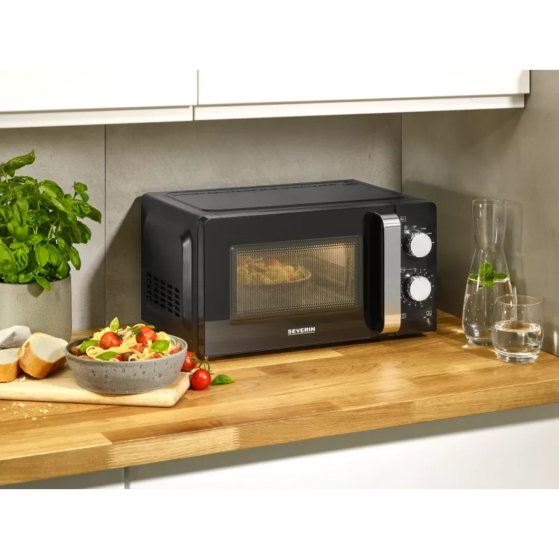 Solo mikroviļņu krāsns Severin MW 7886, 700 W, 17 L