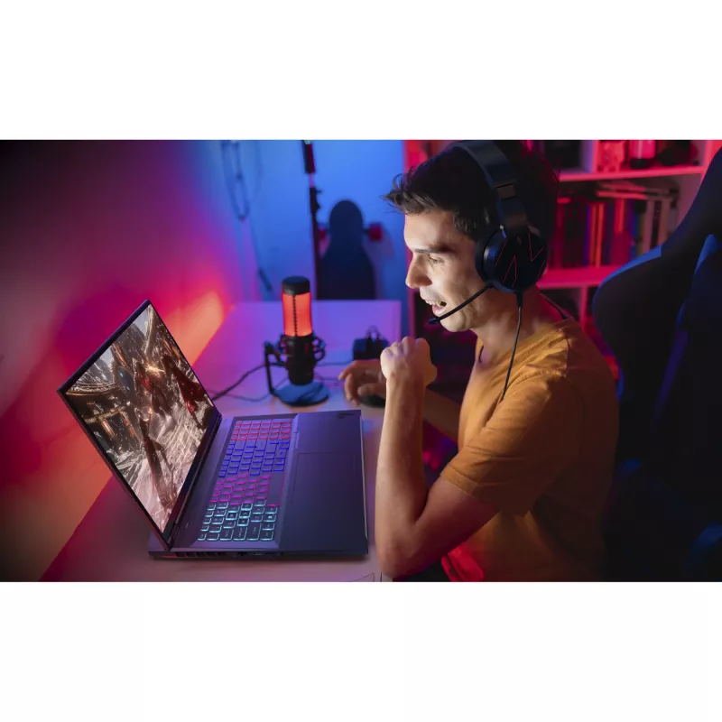 Portatīvais dators Acer Nitro 18 AI AMD AN18-61-R10V 18 collu AMD Ryzen 7 PRO 350 16GB 1TB NVIDIA GeForce RTX 5070 Windows 11 Home