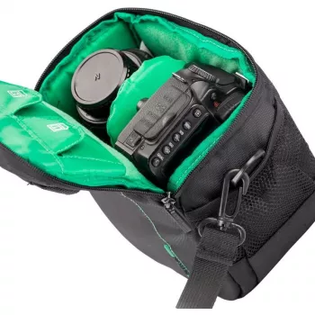 Plecu soma Rivacase 7420 Melna SLR saderība