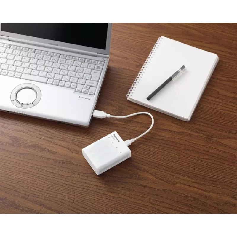 USB akumulatoru lādētājs PANASONIC Eneloop Smartplus BQ-CC87 + 4x AA 2000 mAh (K-KJ87MCD40USB)