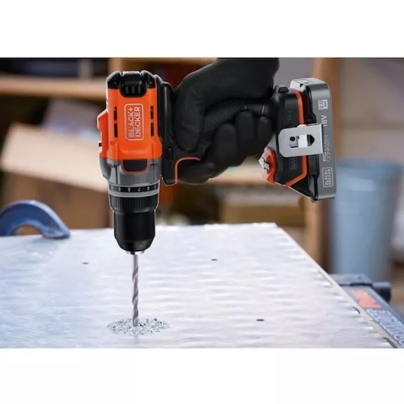 Bezvadu urbjmašīna Black & Decker BCD382XN 18V — kompakta 18 V urbjmašīna (bez akumulatora)
