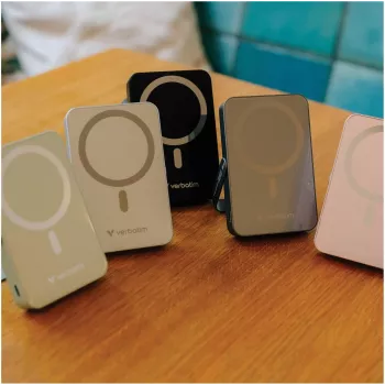VERBATIM Charge'n'Go Stand Mag Powerbank 10 000 mAh Bezvadu Zaļš (32259)
