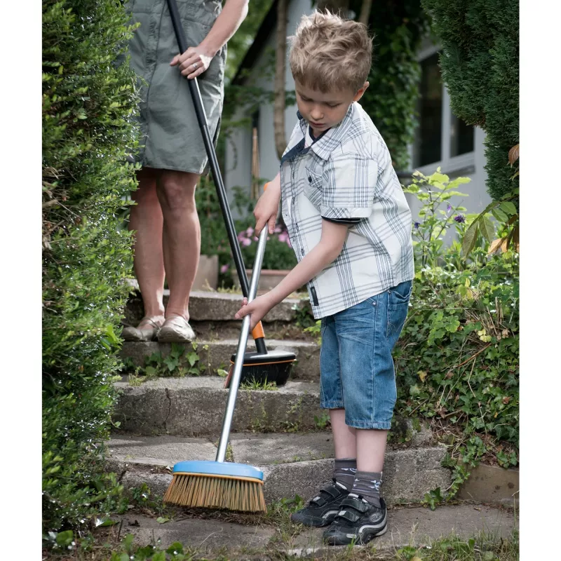 Fiskars MyFirst bērnu slota, zila, 980 mm, plastmasas rāmis un rokturis, 1 gab.