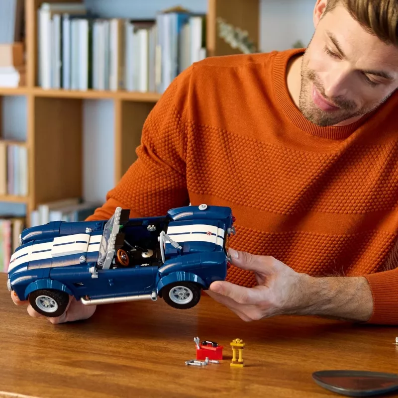 LEGO Icons 10357 Shelby Cobra 427 S/C