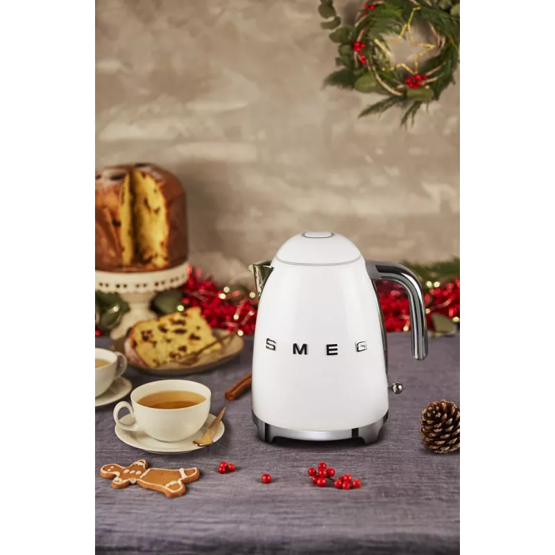 Smeg KLF03WHEU Elektriskā tējkanna, hromēta
