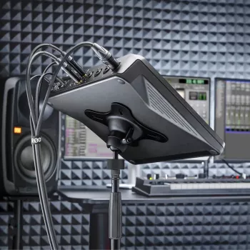VESA montāžas komplekts ASRock Black 5RB000010030