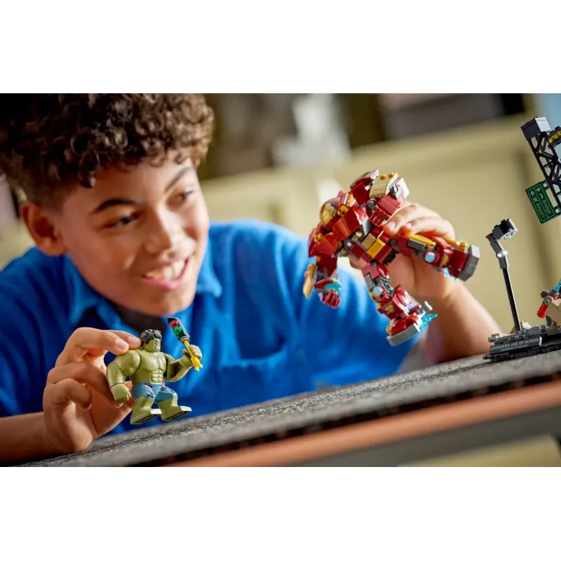LEGO MARVEL 76343 Episkā cīņa: Hulkbuster pret Hulku