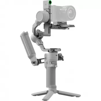 Gimbal stabilizators DJI RS 4 Mini Combo — kompakts un viegls rokas stabilizators bezspoguļa kamerām