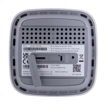 Huawei 5G CPE 5 Iekštelpu maršrutētājs - 3 Gbps