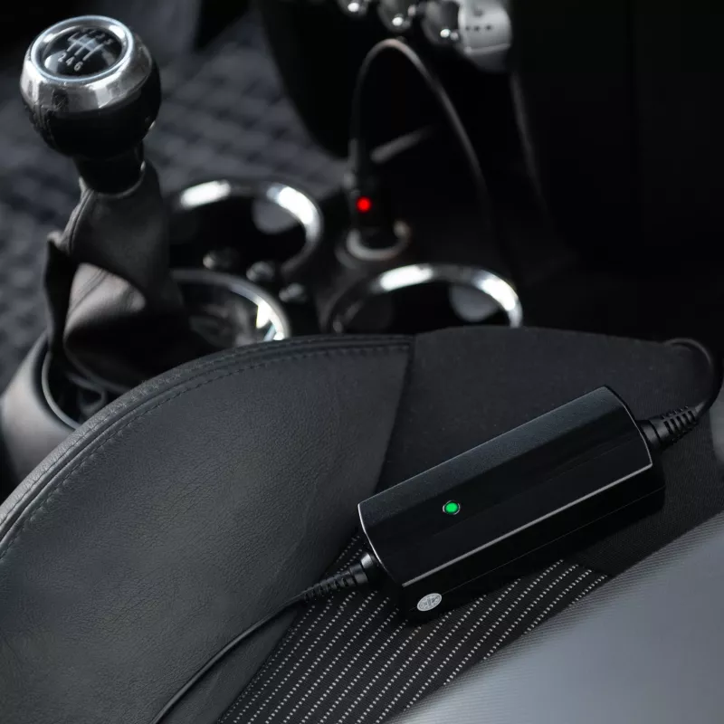 Akyga AK-ND-38 auto klēpjdatora lādētājs 19 V / 3,16 A, 60 W, 5,5 x 3,0 mm + tapa, saderīgs ar Samsung