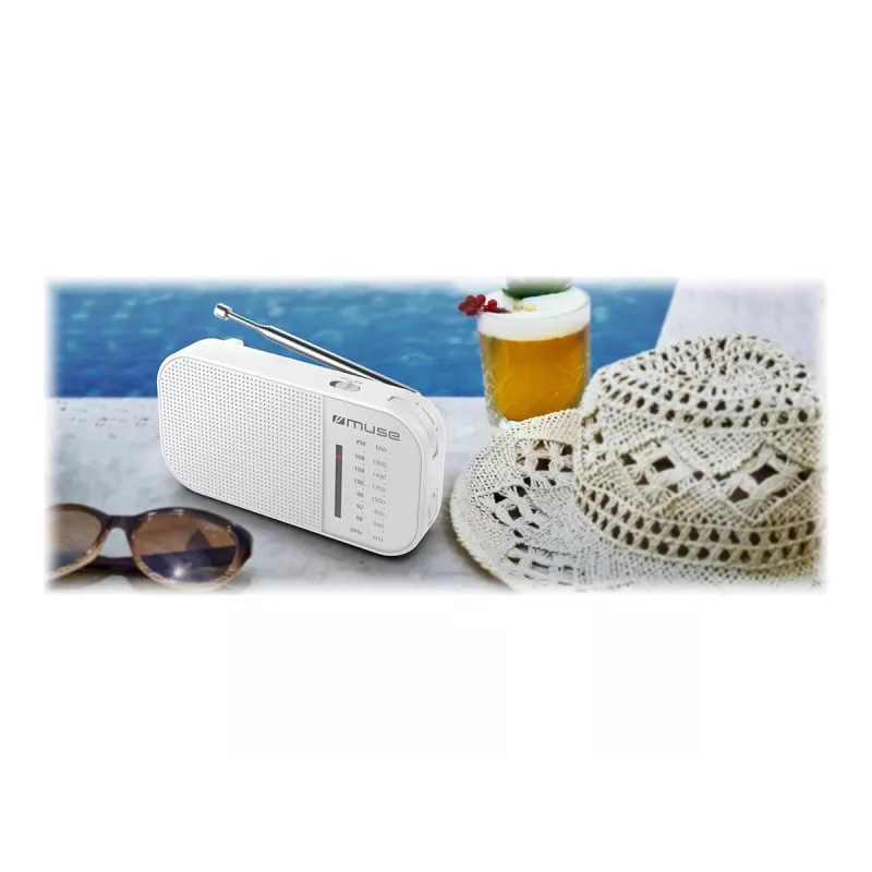 Pārnēsājamais radio Muse M-025 RW — analogais FM/MW, balts, bateriju darbināms, ārējā antena