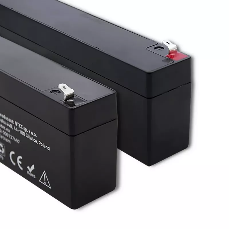 Noslēgts AGM akumulators QOLTEC 12V 2.3Ah UPS un rezerves sistēmām, maksimālā izlāde 34.5A