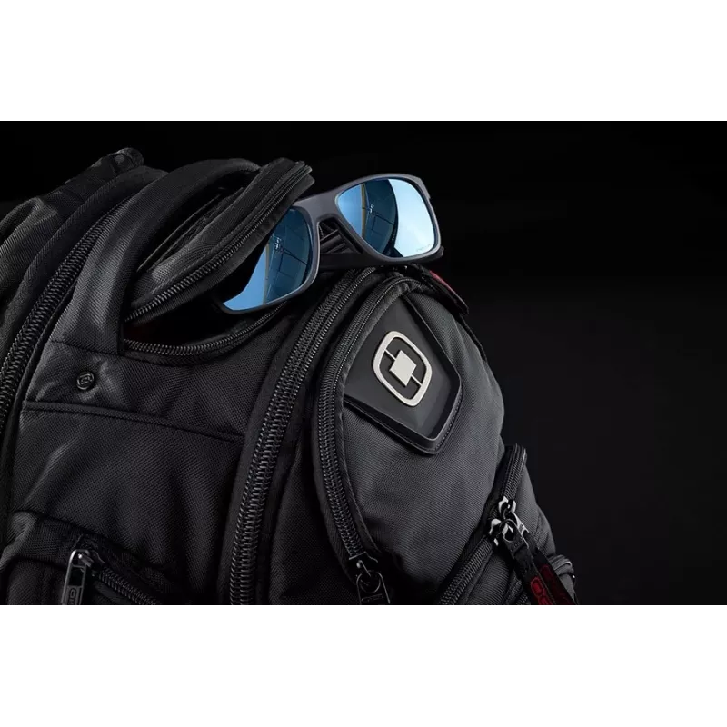 OGIO Mugursoma Renegade RSS Melns Pindot 111071_317