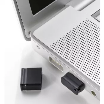 USB 2.0 zibatmiņa 16GB INTENSO 3500470