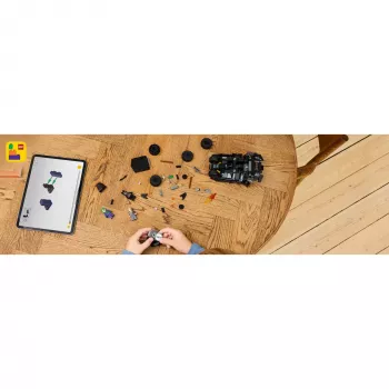 LEGO Batman 76303 Tumbler pret Divseju un Džokeru