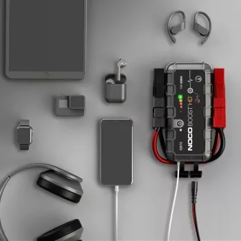 NOCO GB70 Boost 12V 2000A iedarbināšanas ierīce ar integrētu 12V/USB akumulatoru
