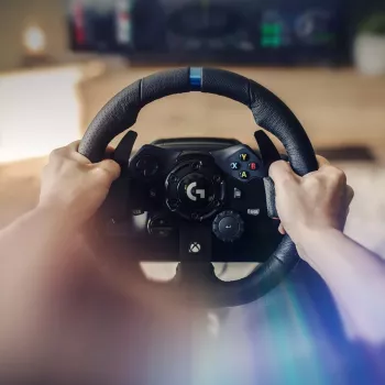 Stūre un pedāļi Logitech G G923