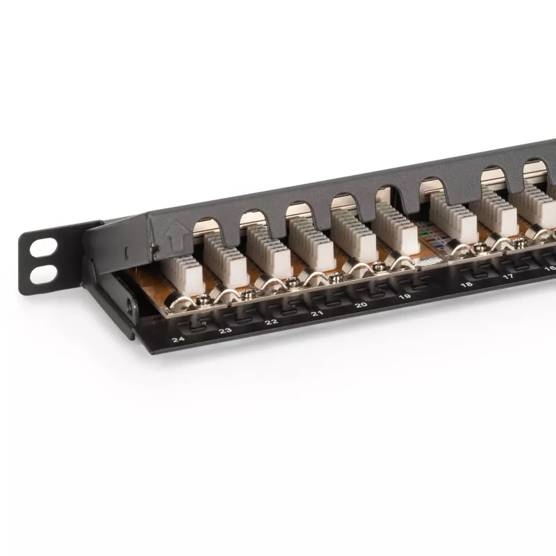Patch Panel Digitus CAT 6 Class E Augsta Blīvuma Ekranēts Melns