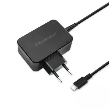 Mobilās ierīces lādētājs QOLTEC 51024 — Universāls AC iekštelpu lādētājs, 65W PD, 20V/3.25A, 1.2m kabelis, Melns
