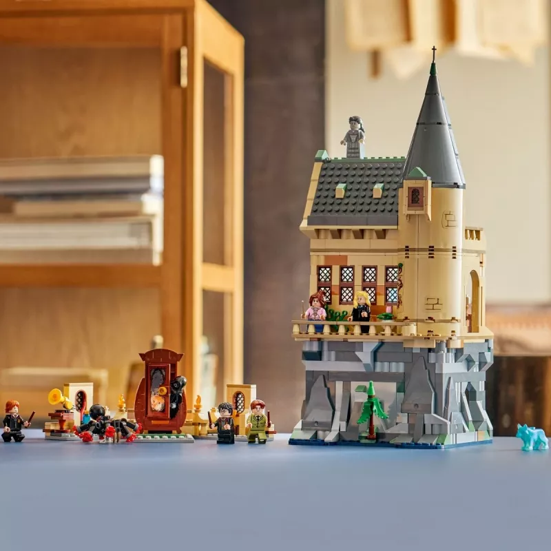 LEGO HARRY POTTER 76463 Hogwarts pils - Slimnīcas spārns