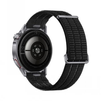 Viedpulkstenis HUAWEI GT Runner 2 — 1,32 collu (3,35 cm) AMOLED 466×466, titāna korpuss, GPS, fluoroelastomēra melna siksniņa