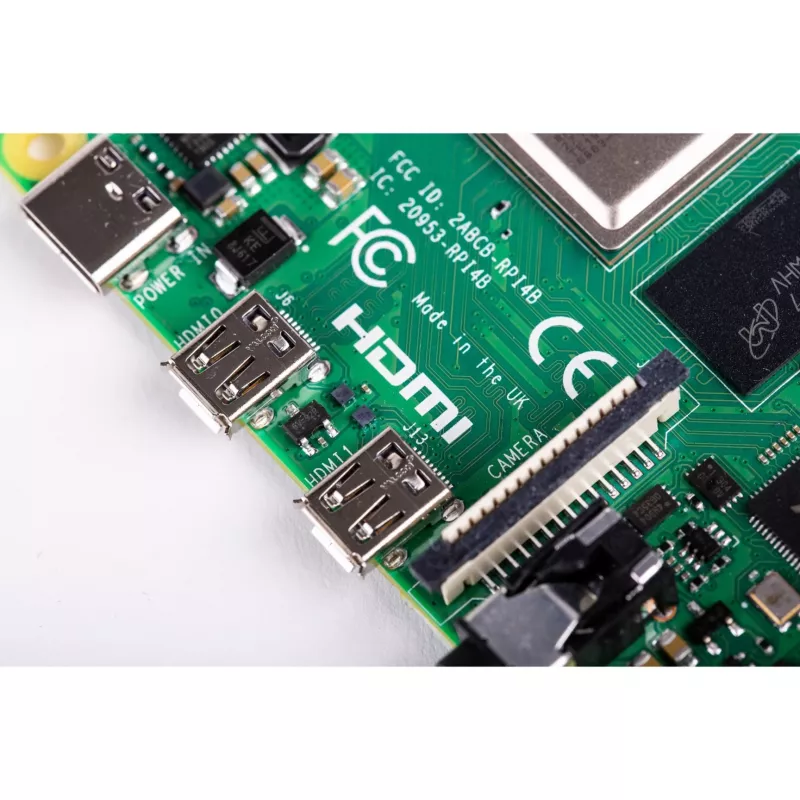 Raspberry Pi 4 Model B vienas plates dators, Broadcom BCM2711 1,5 GHz, 2 GB LPDDR4, zaļā krāsā