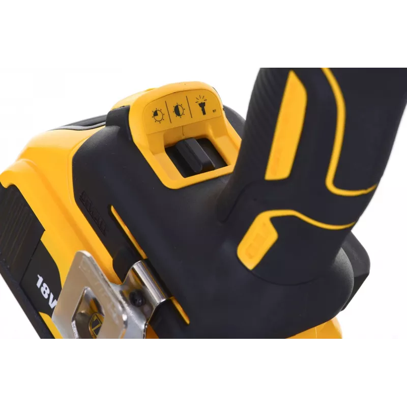 DeWALT DCK2080P2T-QW kombinētais bezvadu instrumentu komplekts — 18V Li-Ion 5Ah (2x), DCG405 slīpmašīna, urbjmašīna/skrūvgriezis, M14 slīpēšanas disks, transportēšanas kaste