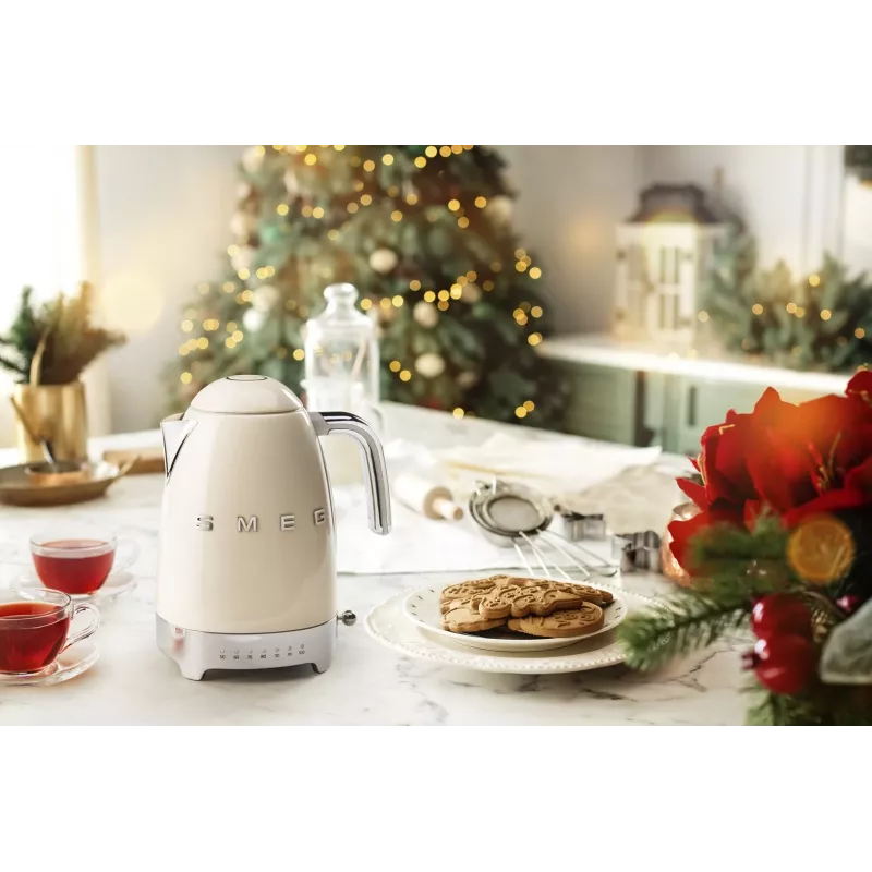 Elektriskā tējkanna Smeg 1.7L 2400W Krēmkrāsas