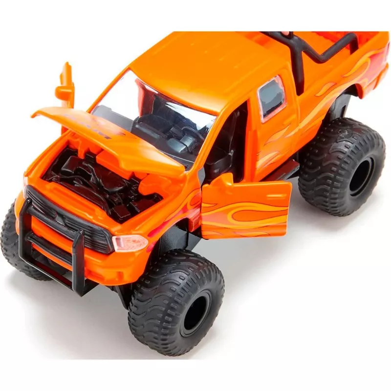 Siku RAM1500 ar balona riepām Pickup modelis Salikts 1:50